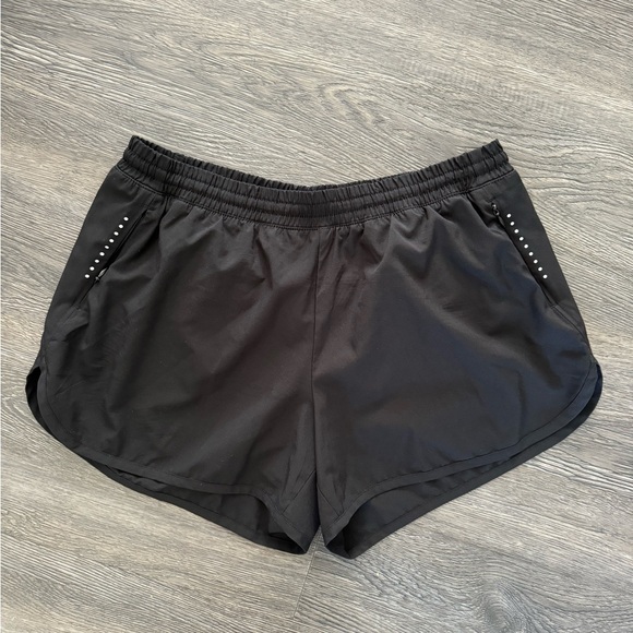 Old Navy active stretch tech shorts - Picture 1 of 3